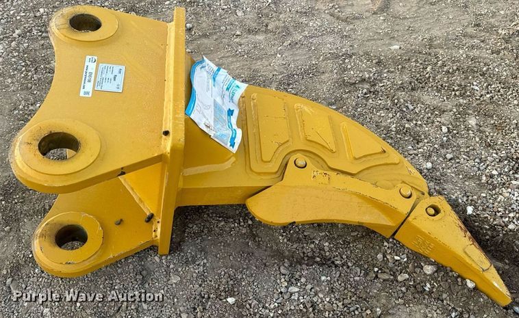 image for item EN5198 2024 Elephant Attachments RIPPER320-E excavator ripper tooth