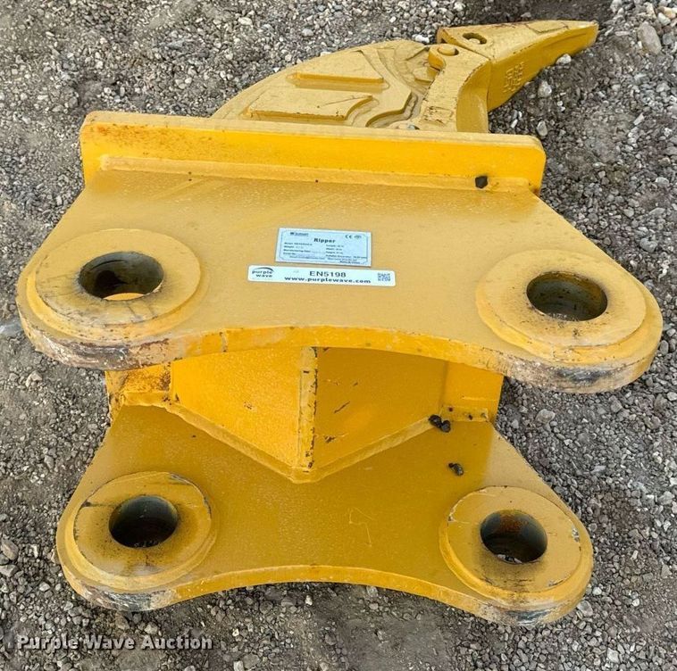 image for item EN5198 2024 Elephant Attachments RIPPER320-E excavator ripper tooth