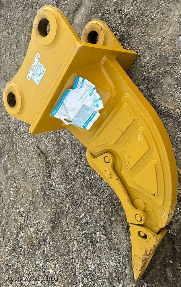 image for item EN5198 2024 Elephant Attachments RIPPER320-E excavator ripper tooth