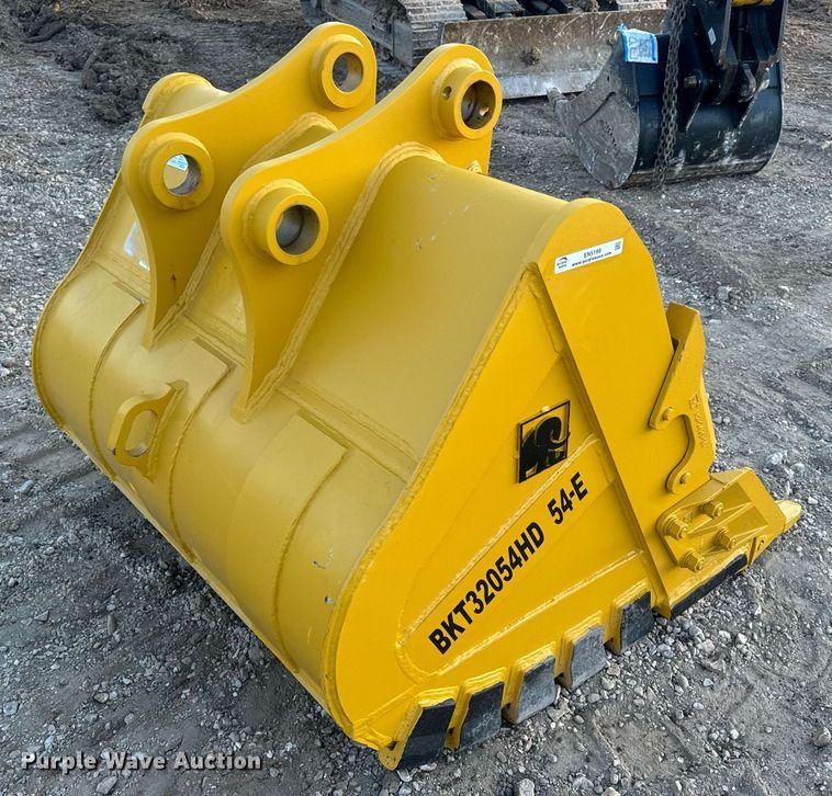 image for item EN5199 2024 Elephant Attachments BKT32054HD 54-E excavator bucket