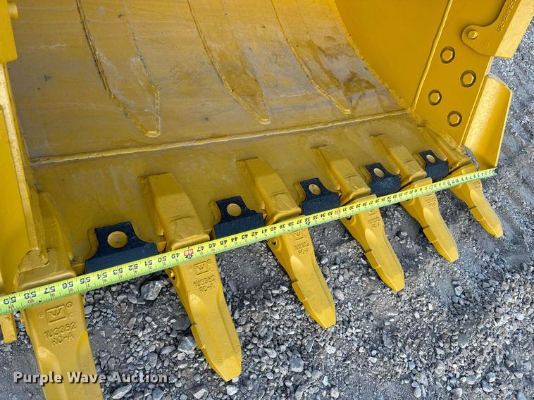 image for item EN5199 2024 Elephant Attachments BKT32054HD 54-E excavator bucket