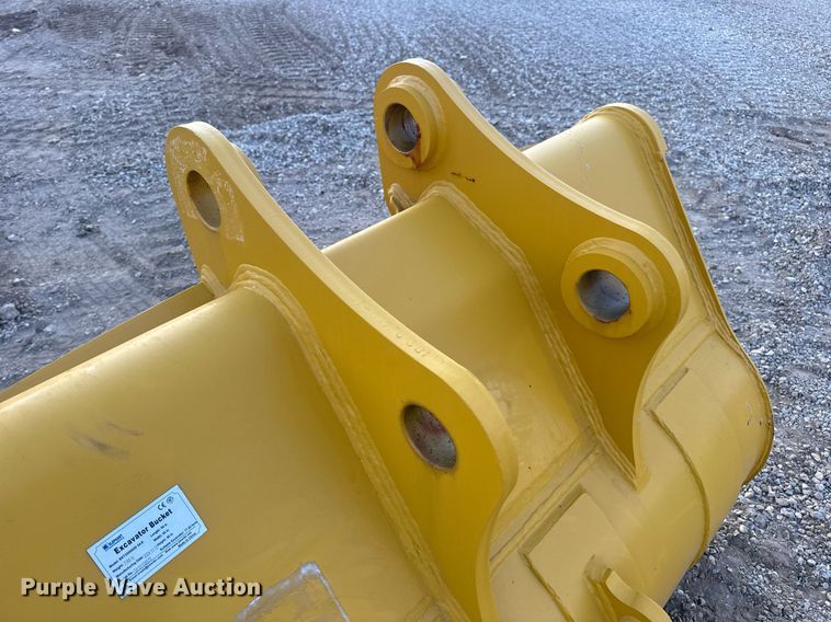 image for item EN5199 2024 Elephant Attachments BKT32054HD 54-E excavator bucket