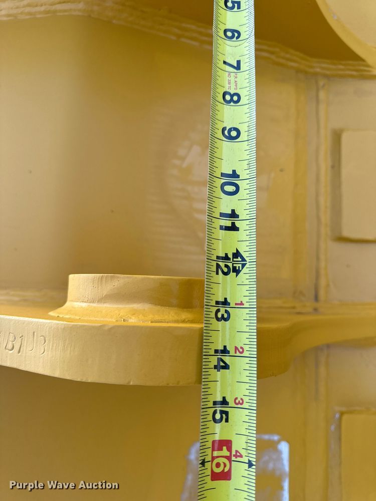 image for item EN5199 2024 Elephant Attachments BKT32054HD 54-E excavator bucket