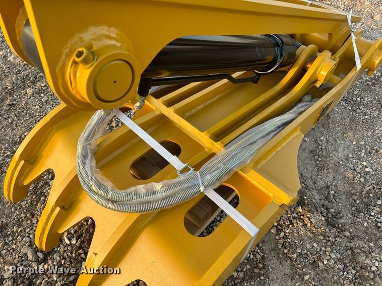 image for item EN5200 2024 Elephant Attachments THUMB20-25 30-E hydraulic thumb 