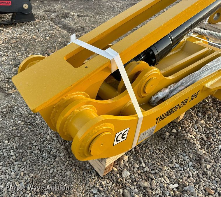 image for item EN5200 2024 Elephant Attachments THUMB20-25 30-E hydraulic thumb 