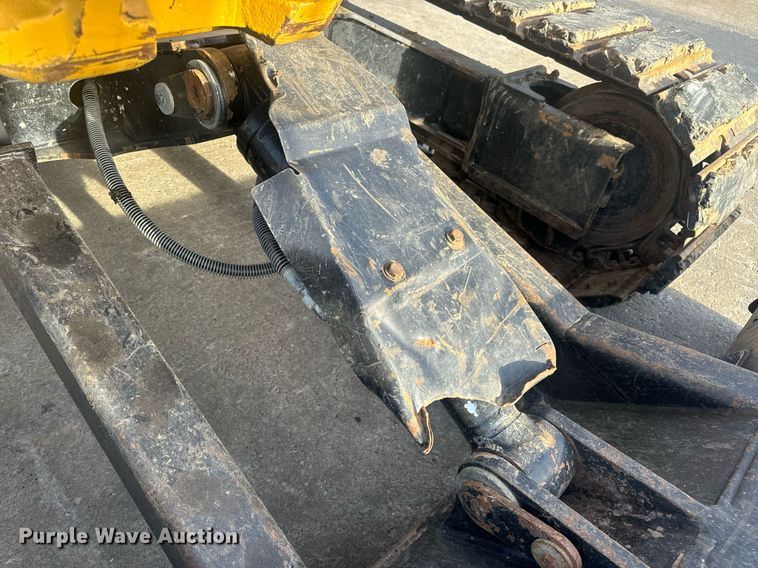 image for item EN5204 2017 Caterpillar 308E2 CR mini excavator