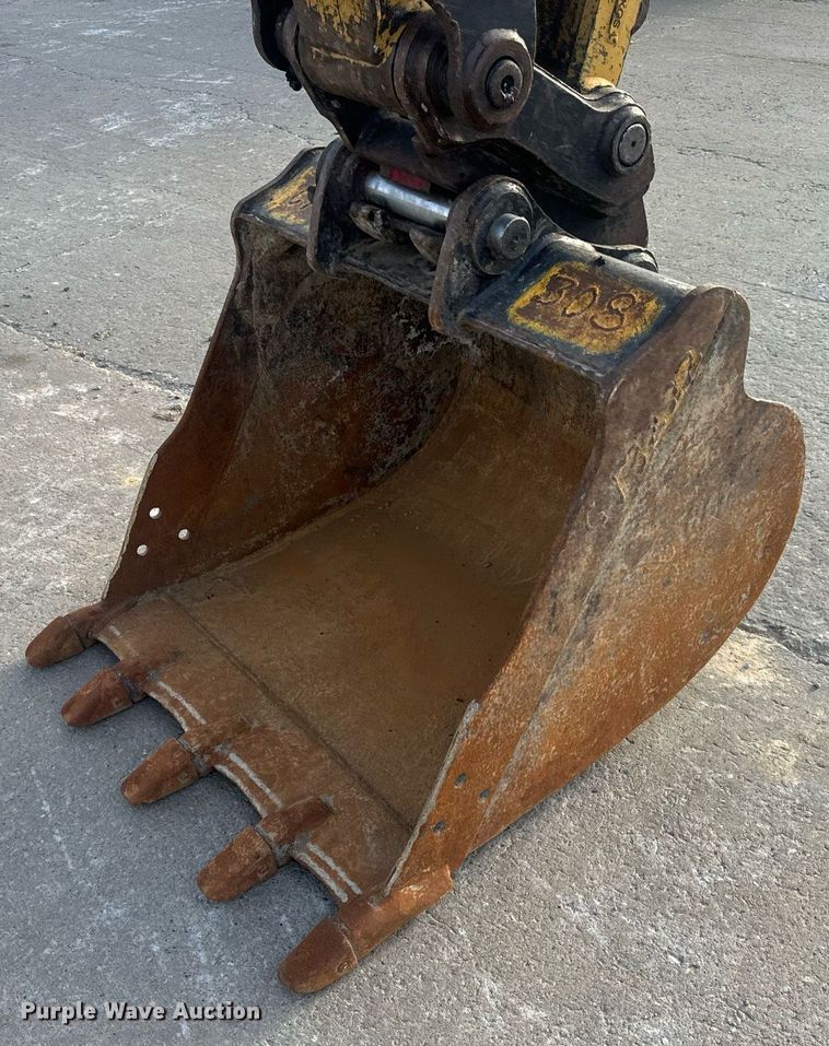 image for item EN5204 2017 Caterpillar 308E2 CR mini excavator