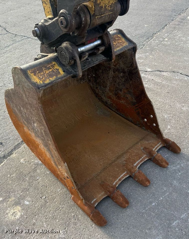 image for item EN5204 2017 Caterpillar 308E2 CR mini excavator