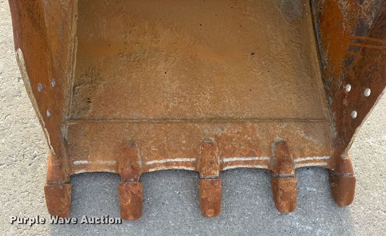 image for item EN5204 2017 Caterpillar 308E2 CR mini excavator