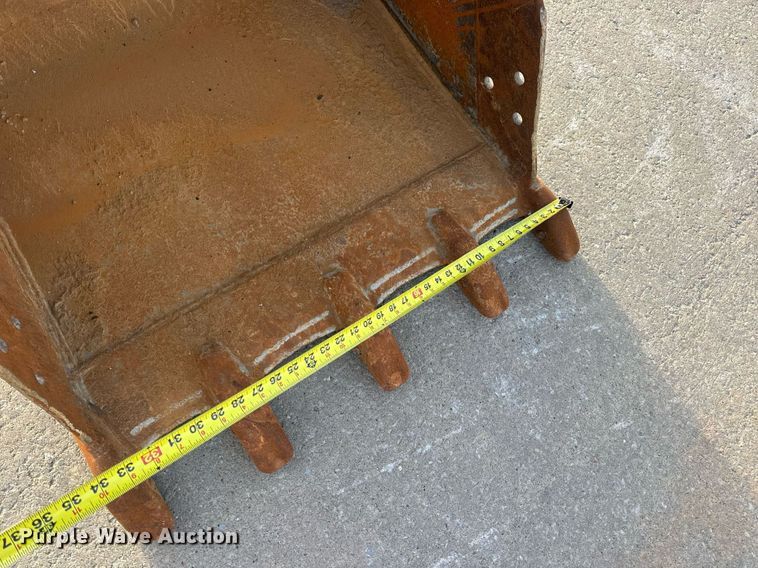 image for item EN5204 2017 Caterpillar 308E2 CR mini excavator