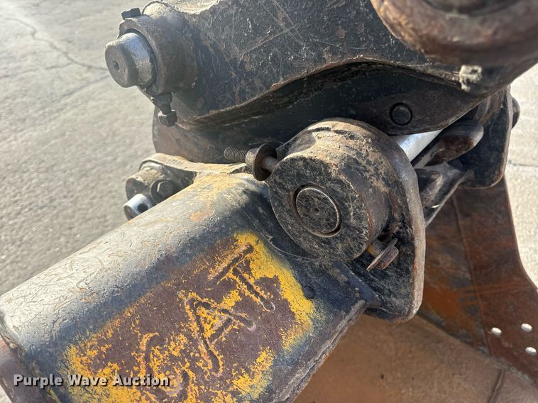 image for item EN5204 2017 Caterpillar 308E2 CR mini excavator