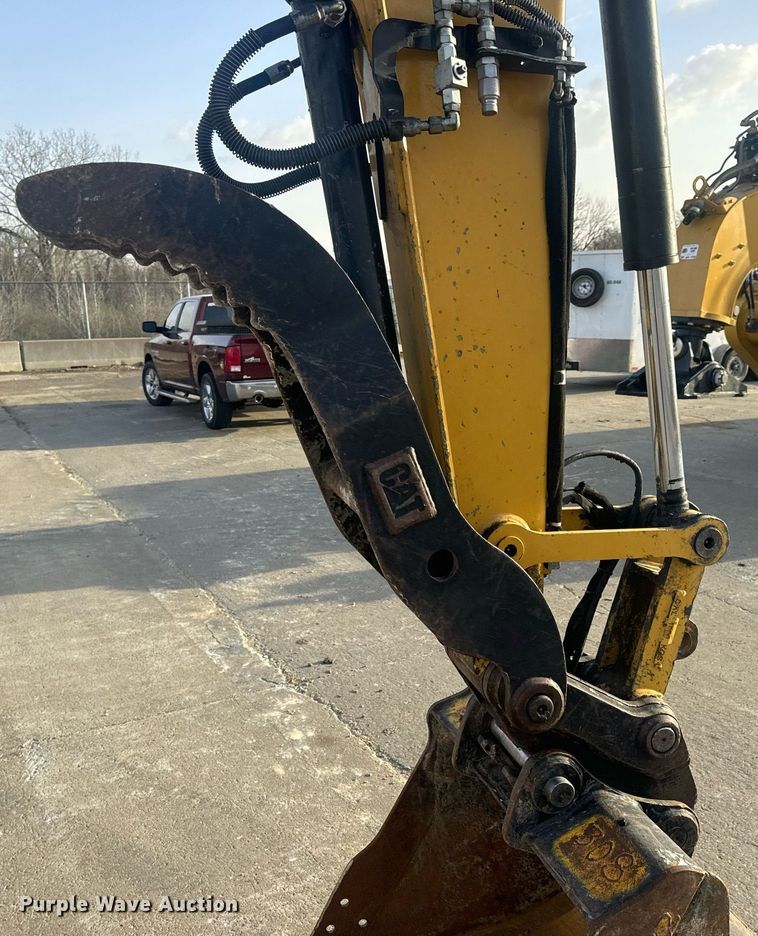 image for item EN5204 2017 Caterpillar 308E2 CR mini excavator