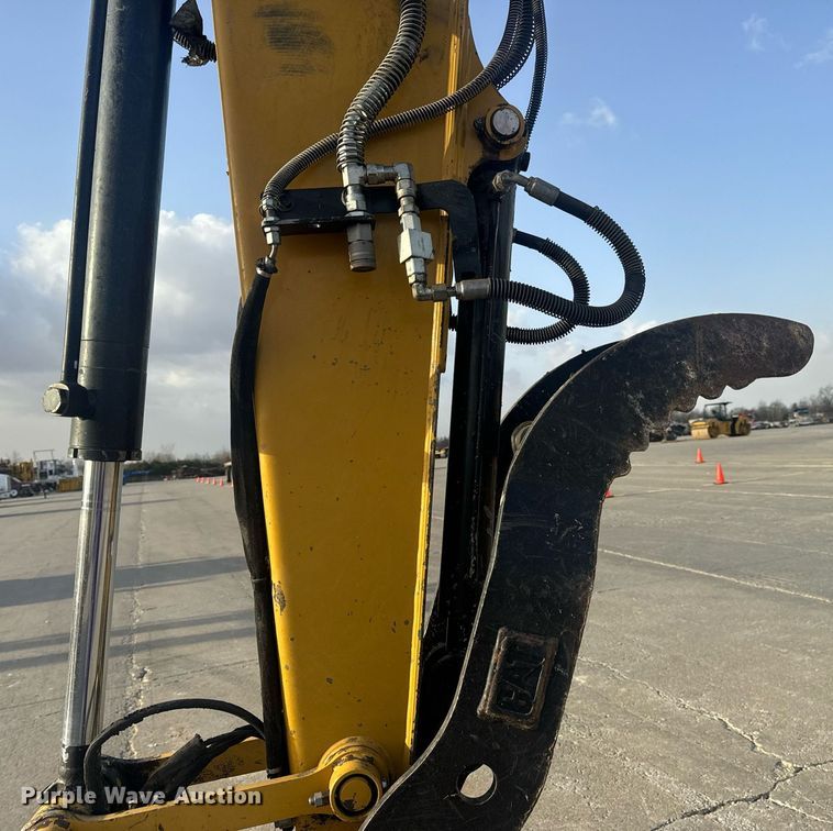 image for item EN5204 2017 Caterpillar 308E2 CR mini excavator