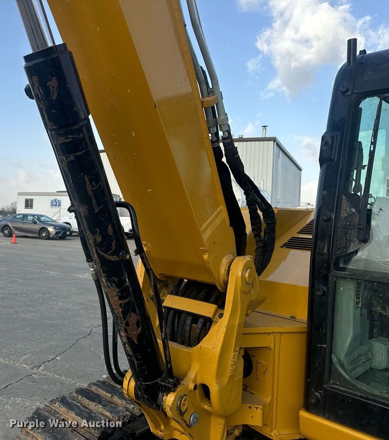 image for item EN5204 2017 Caterpillar 308E2 CR mini excavator