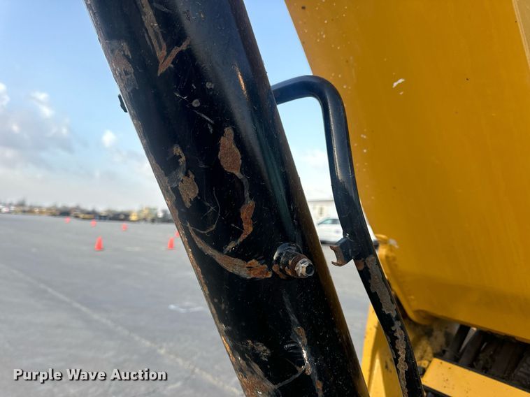 image for item EN5204 2017 Caterpillar 308E2 CR mini excavator