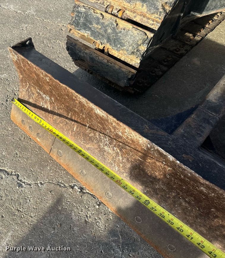 image for item EN5204 2017 Caterpillar 308E2 CR mini excavator