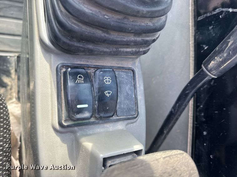 image for item EN5204 2017 Caterpillar 308E2 CR mini excavator