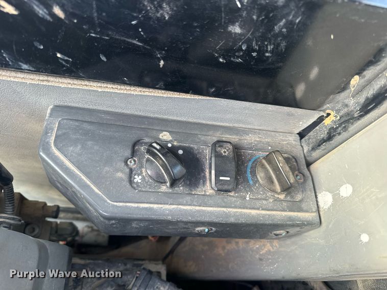 image for item EN5204 2017 Caterpillar 308E2 CR mini excavator