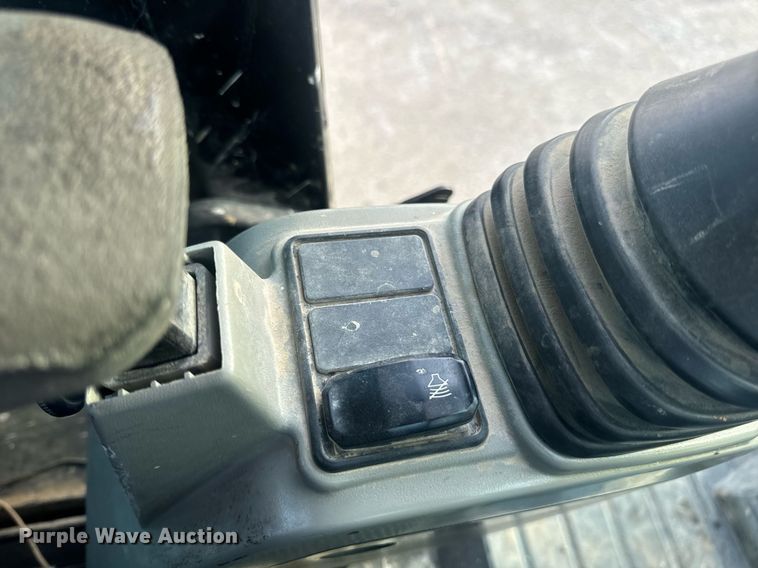 image for item EN5204 2017 Caterpillar 308E2 CR mini excavator