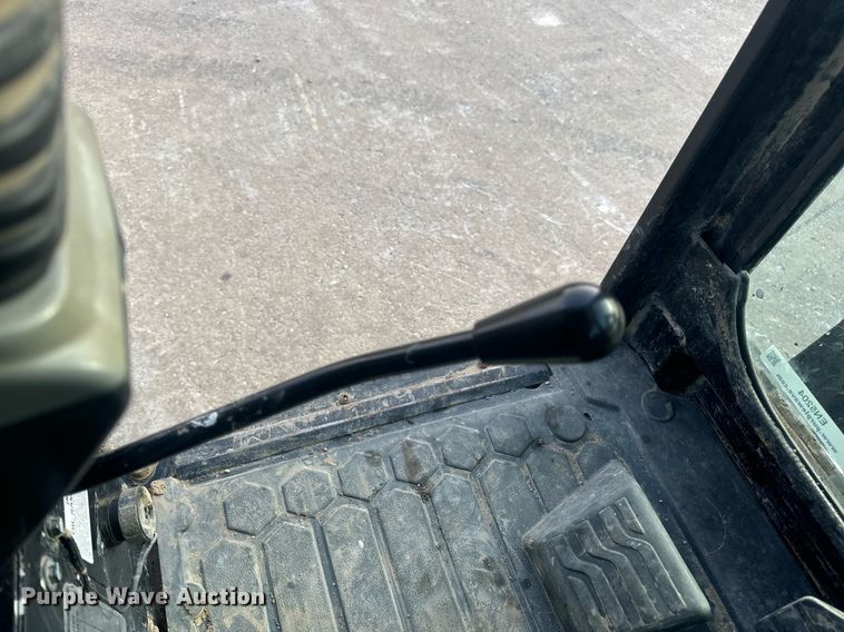 image for item EN5204 2017 Caterpillar 308E2 CR mini excavator