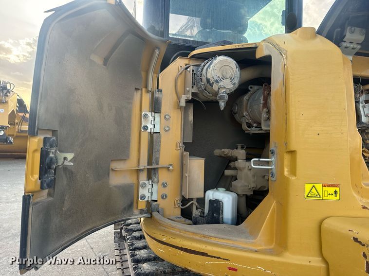 image for item EN5204 2017 Caterpillar 308E2 CR mini excavator