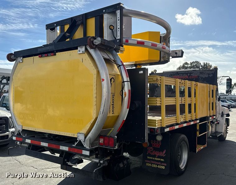 image for item EN6001 2010 Hino 268 flatbed truck with crash attenuator