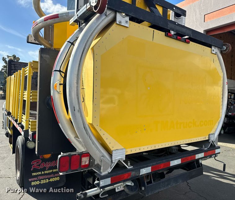 image for item EN6001 2010 Hino 268 flatbed truck with crash attenuator