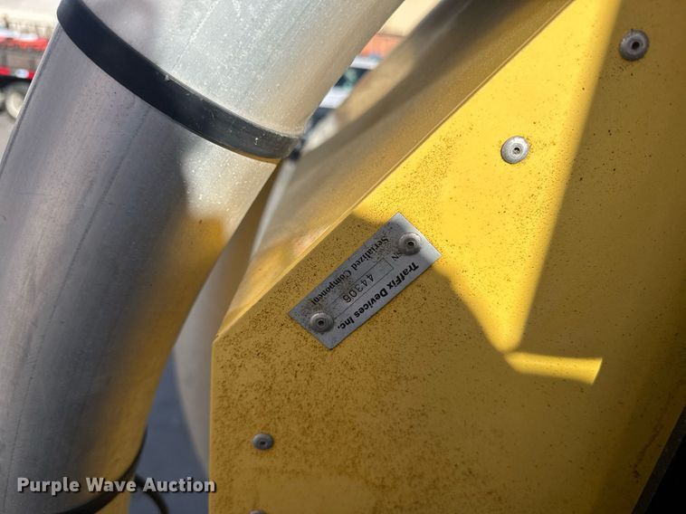 image for item EN6001 2010 Hino 268 flatbed truck with crash attenuator