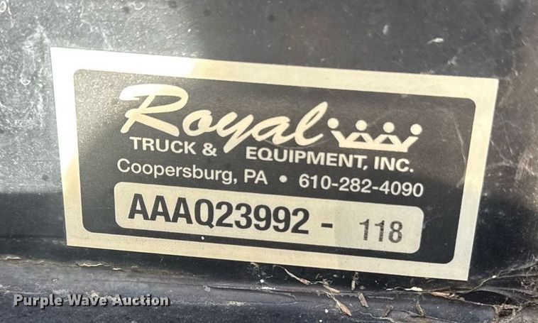 image for item EN6001 2010 Hino 268 flatbed truck with crash attenuator