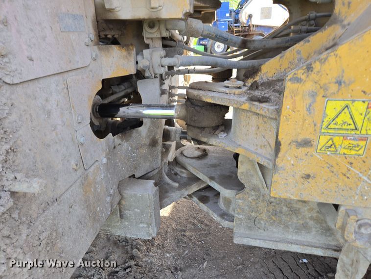 image for item EN6010 2012 Caterpillar 966K wheel loader