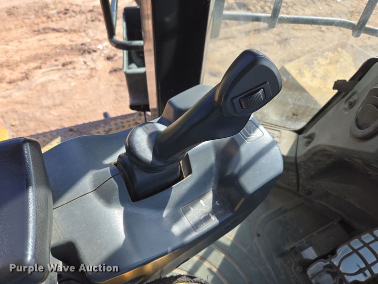 image for item EN6010 2012 Caterpillar 966K wheel loader