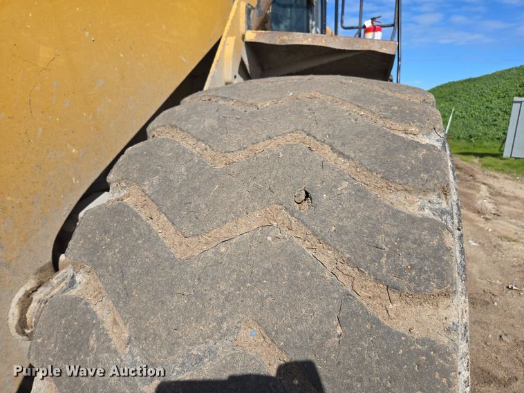 image for item EN6010 2012 Caterpillar 966K wheel loader