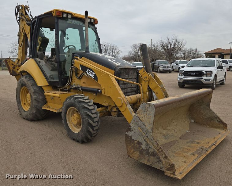 image for item EN8781 2008 Caterpillar 420E backhoe