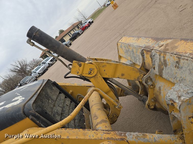 image for item EN8781 2008 Caterpillar 420E backhoe