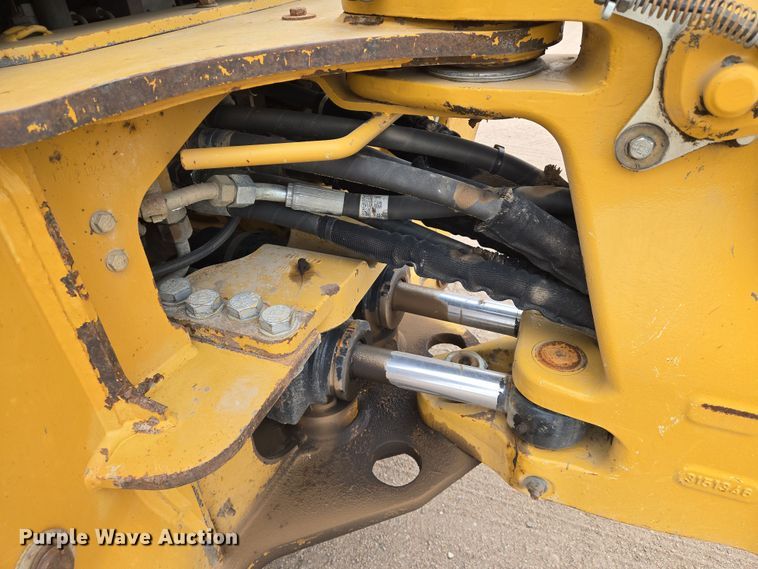 image for item EN8781 2008 Caterpillar 420E backhoe