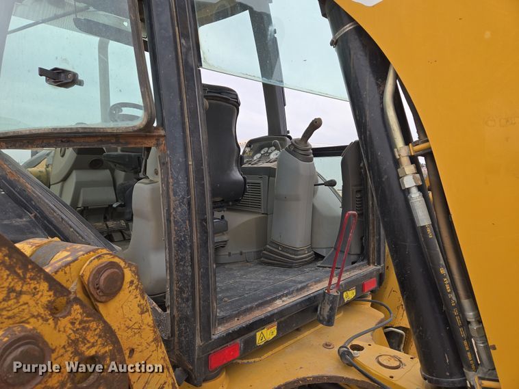 image for item EN8781 2008 Caterpillar 420E backhoe