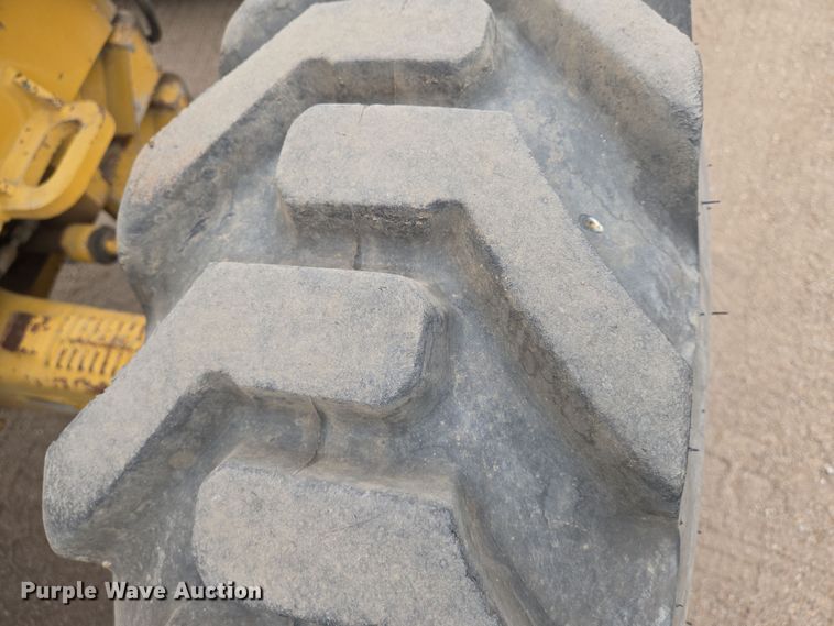 image for item EN8781 2008 Caterpillar 420E backhoe