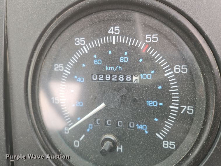 image for item EN8784 2007 Freightliner  FC-80 street sweeper truck