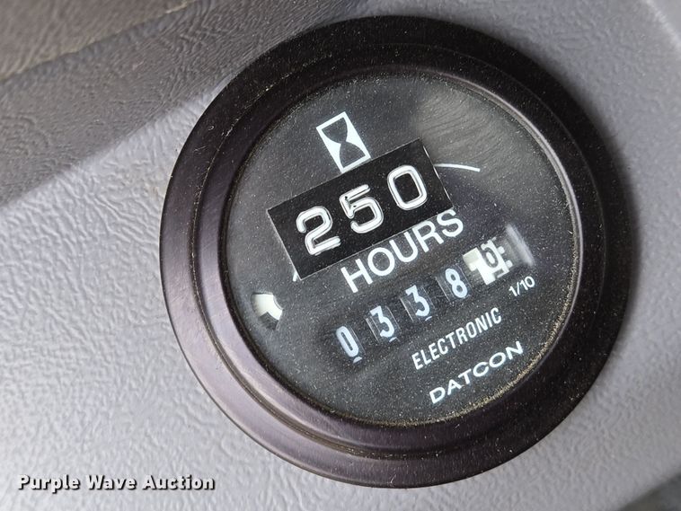 image for item EN8784 2007 Freightliner  FC-80 street sweeper truck