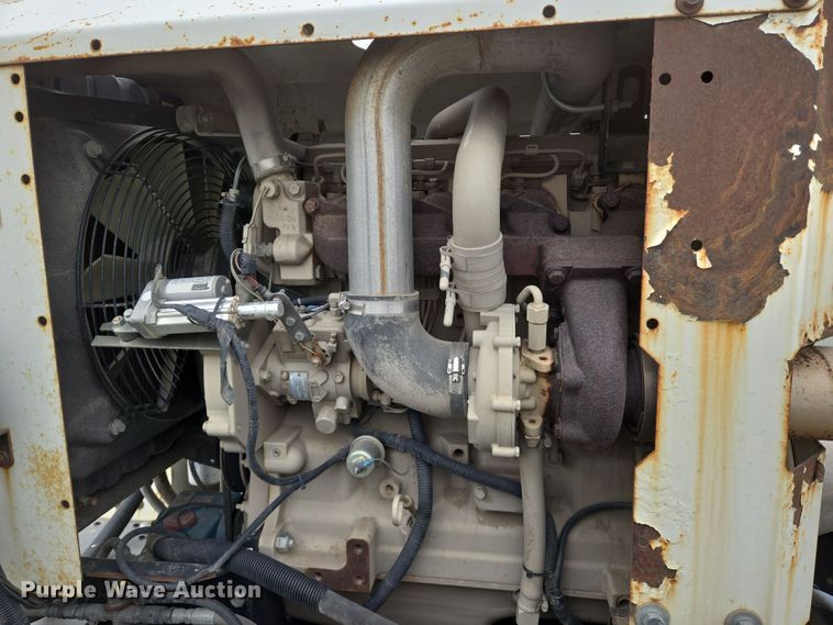 image for item EN8784 2007 Freightliner  FC-80 street sweeper truck