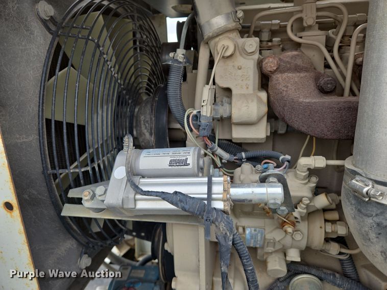 image for item EN8784 2007 Freightliner  FC-80 street sweeper truck