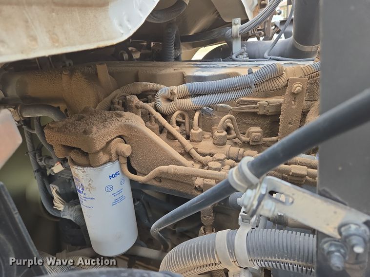 image for item EN8784 2007 Freightliner  FC-80 street sweeper truck