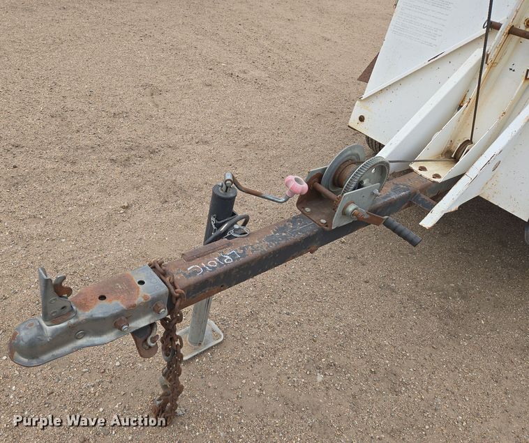 image for item EN8786 1993 Coleman MH4000RDKH light plant