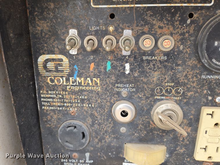 image for item EN8786 1993 Coleman MH4000RDKH light plant