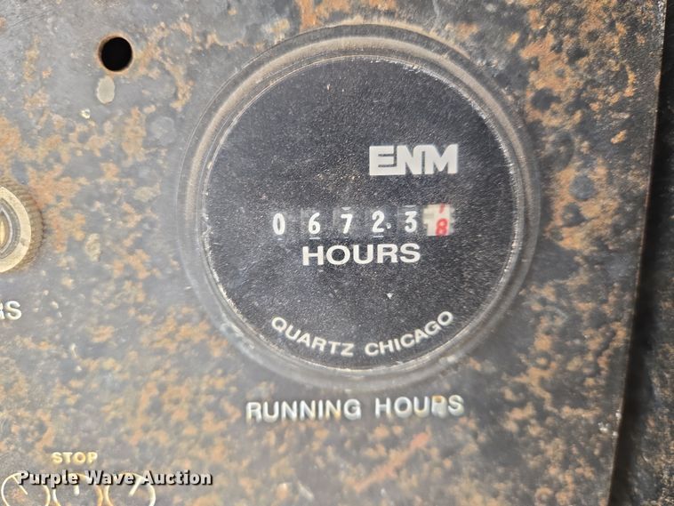 image for item EN8786 1993 Coleman MH4000RDKH light plant