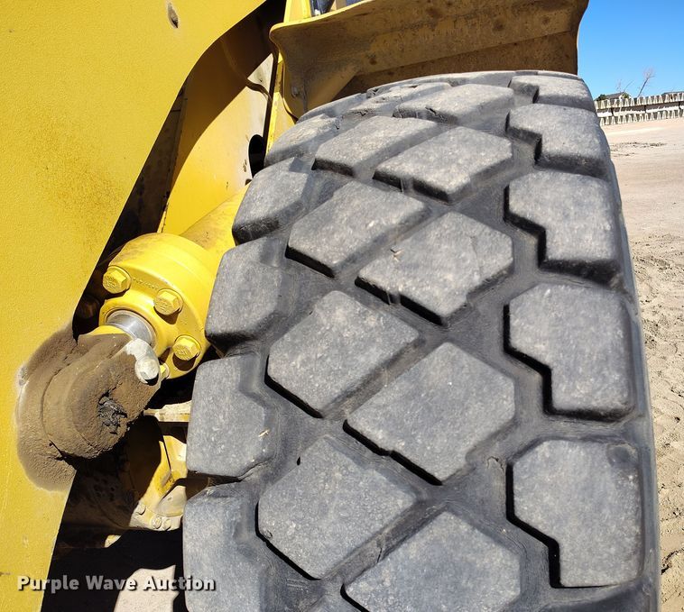 image for item EO9973 2009 Caterpillar 950H wheel loader
