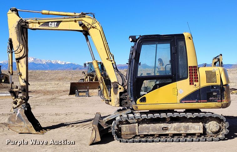 image for item EO9974 2006 Caterpillar 307C SB mini excavator