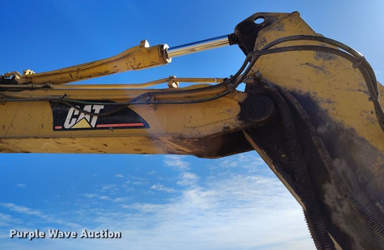 image for item EO9974 2006 Caterpillar 307C SB mini excavator