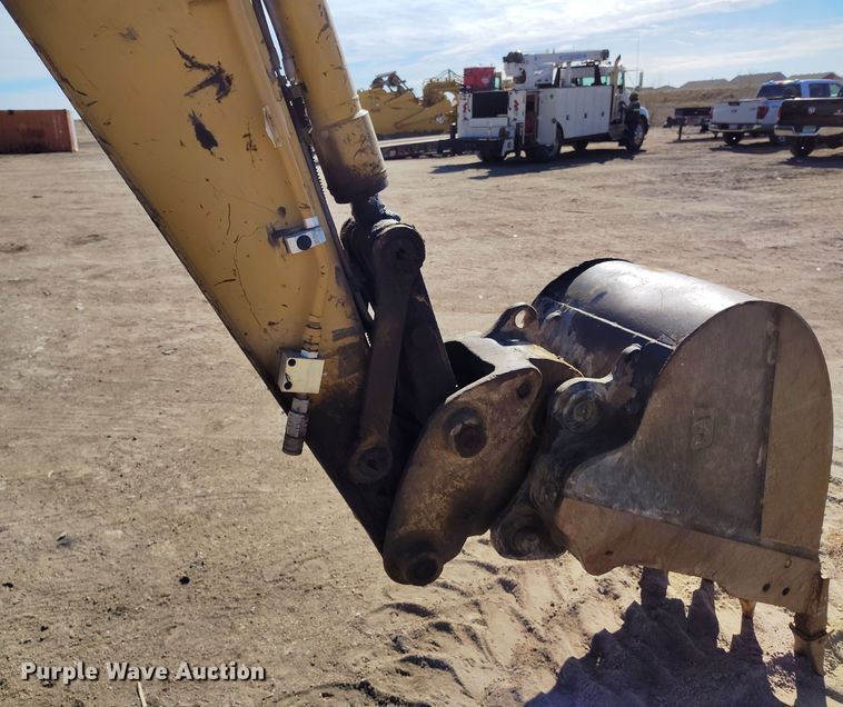 image for item EO9974 2006 Caterpillar 307C SB mini excavator