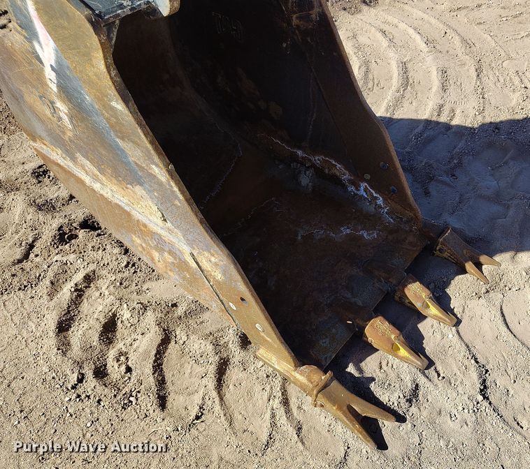 image for item EO9974 2006 Caterpillar 307C SB mini excavator